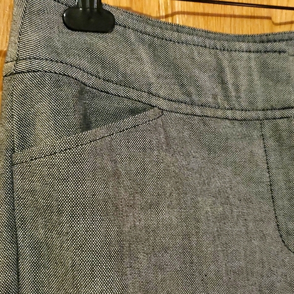 Ann Taylor Gray Wide Leg Trousers Size 6 - Picture 3 of 8